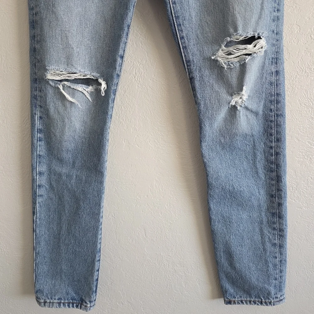 Levis Womens 501 Skinny Tapered Button Fly Distressed Blue Denim Jeans Sz 27x30 - Picture 3 of 11